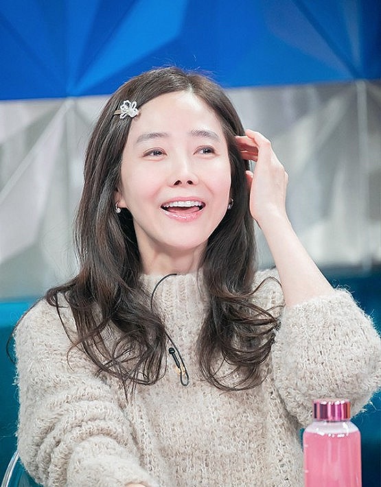 강수지 김국진 나이 학력 키 집 위치 어디 매니저 배영호 화장품 비비아나수 골프장 전지적 참견시점 강수지 김국진 나이 학력 키 집 위치 어디 매니저 배영호 화장품 비비아나수 골프장 전지적 참견시점