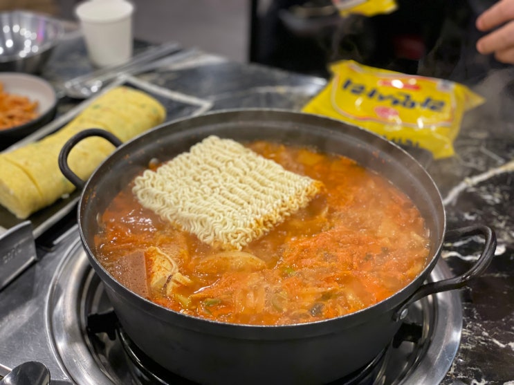  독산역 김치찌개 맛집 / 김치도가