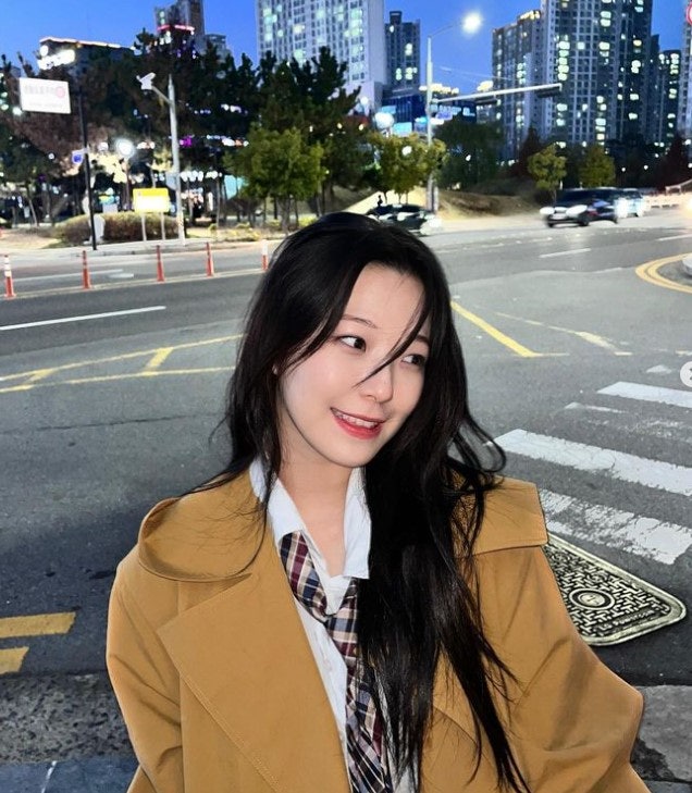 프로미스나인 백지헌 프로필 키 나이 몸무게