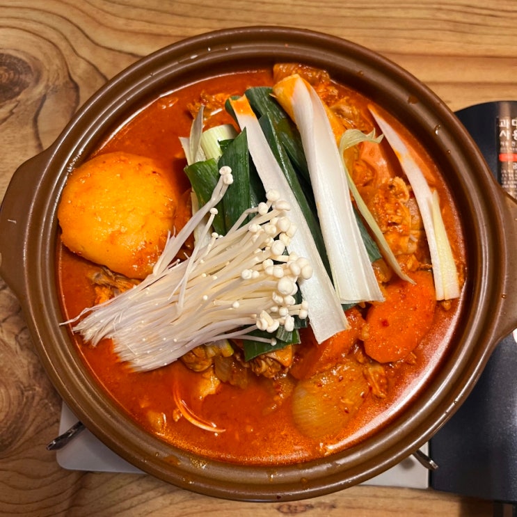  [전주 우아동 맛집] "기찻길옆오막살이" :: 아중리 닭도리탕 닭볶음탕 맛집, 아중저수지 식사 장소를 찾는다면?!