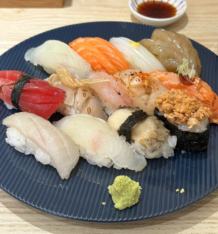  수원버스터미널(세류동) 맛집 추천, 돈 아깝지 않은 "규민초밥"(내돈내먹)