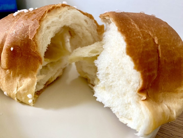 몽블랑제 소금빵 : 홈플러스 빵집 할인 중에 겟!