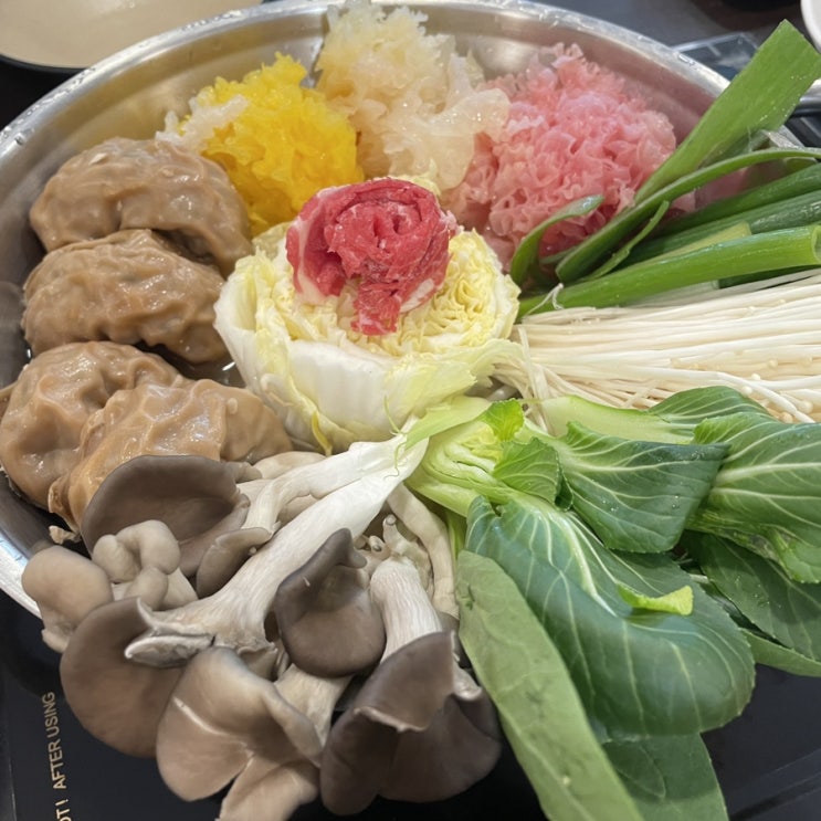  도투리 샤브칼국수 불광천 진짜 개쩌는 명지대 맛집이라 어린이날 아이들과 가기 딱이에요!!