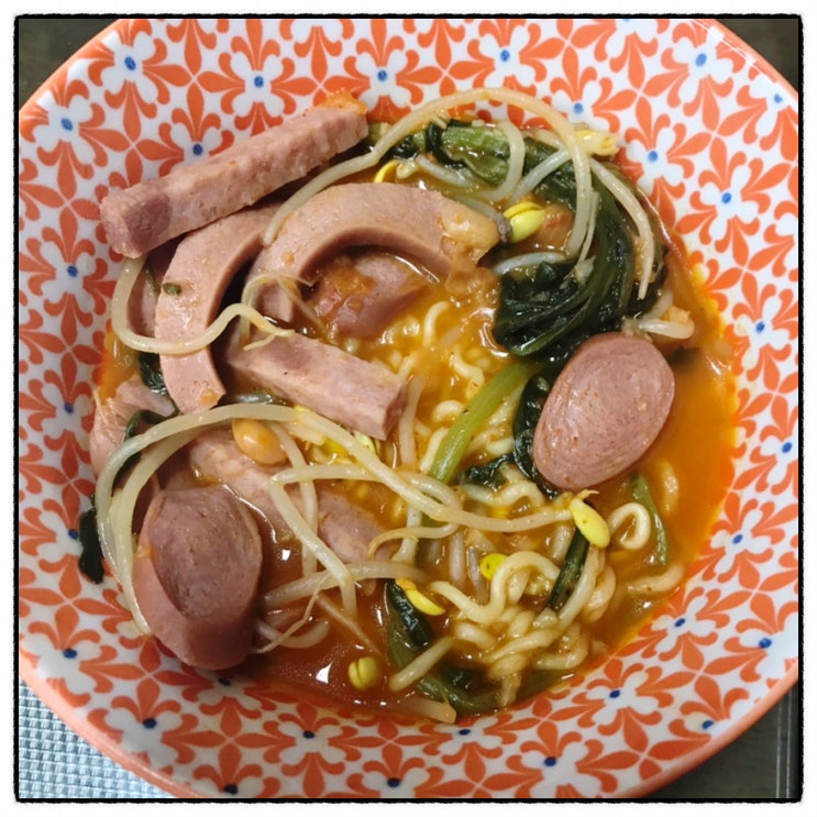  장모님부대찌개 매콤하고 구수한 부대찌개밀키트 맛 후기