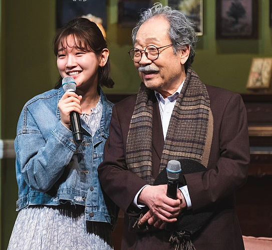 이순재 최희정X신구 하진숙X김성녀 손진책X박정자 나이 학력 박소담 조달환 근황 연극 장수상회 스타다큐 마이웨이 이순재 최희정X신구 하진숙X김성녀 손진책X박정자 나이 학력 박소담 조달환 근황 연극 장수상회 스타다큐 마이웨이