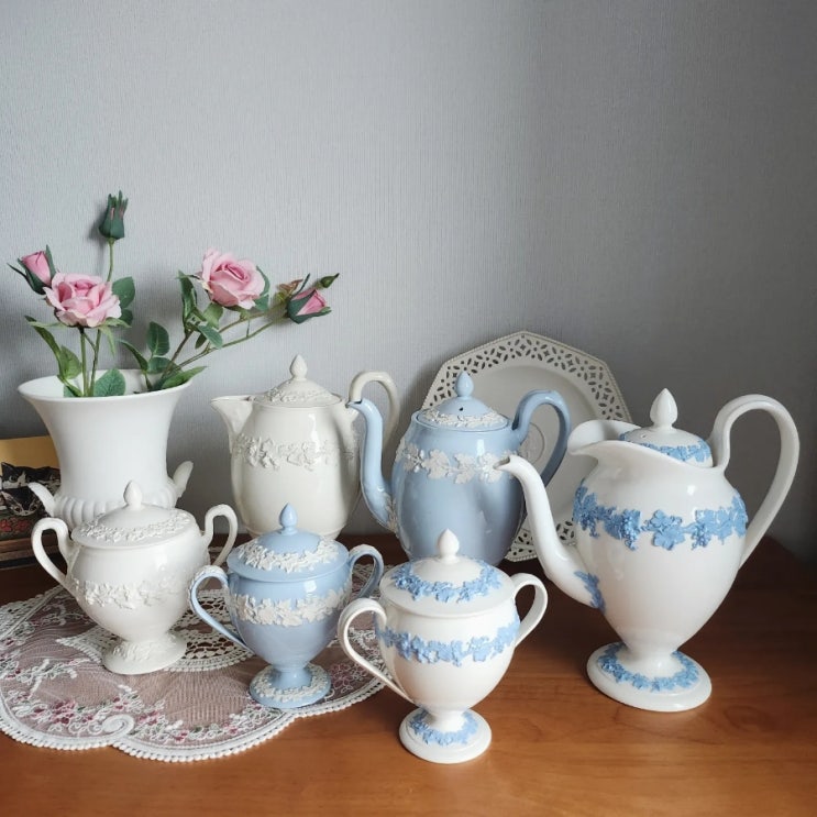  [wedgwood]_퀸즈웨어 돌고래팟_세일러문 가챠 성배