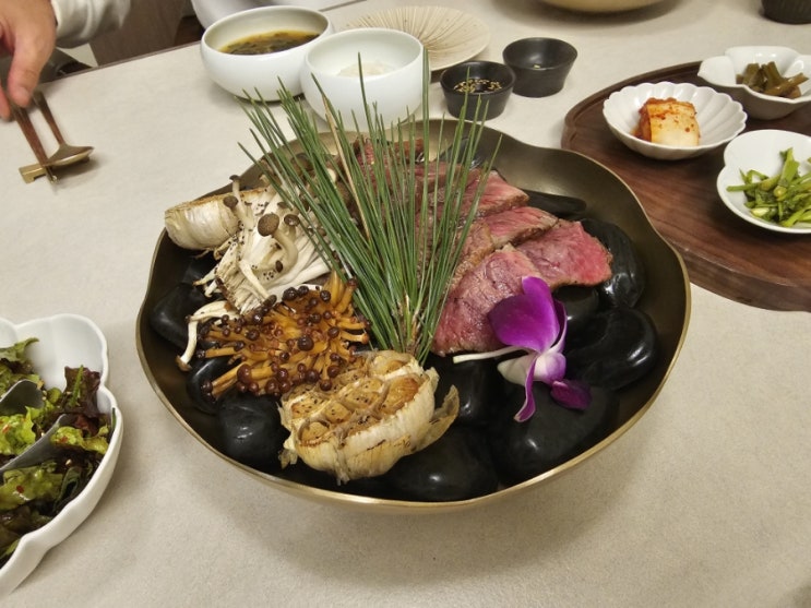 잠실역 룸식당 동화고옥 롯데월드몰점 디너 만찬A 잠실역 룸식당 동화고옥 롯데월드몰점 디너 만찬A