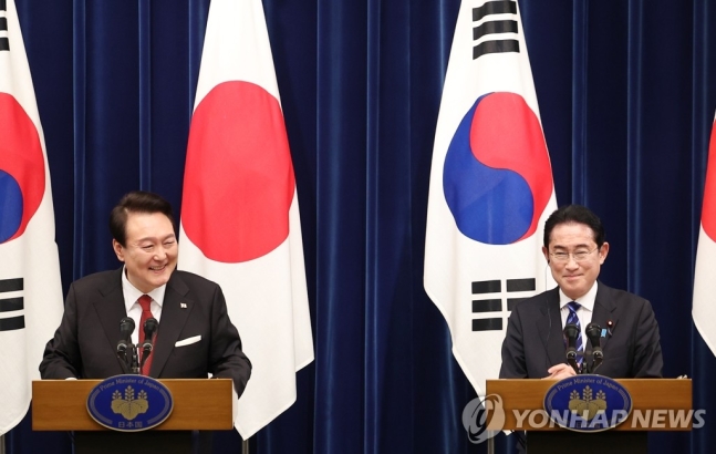 한일, 12년만에 정상 셔틀외교 '본궤도'…안보·경제 협력 박차 한일, 12년만에 정상 셔틀외교 '본궤도'…안보·경제 협력 박차