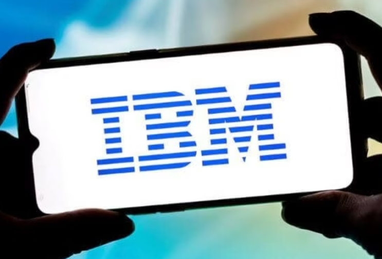 IBM, 채용 중단, AI로 7,800개 일자리 교체 IBM, 채용 중단, AI로 7,800개 일자리 교체
