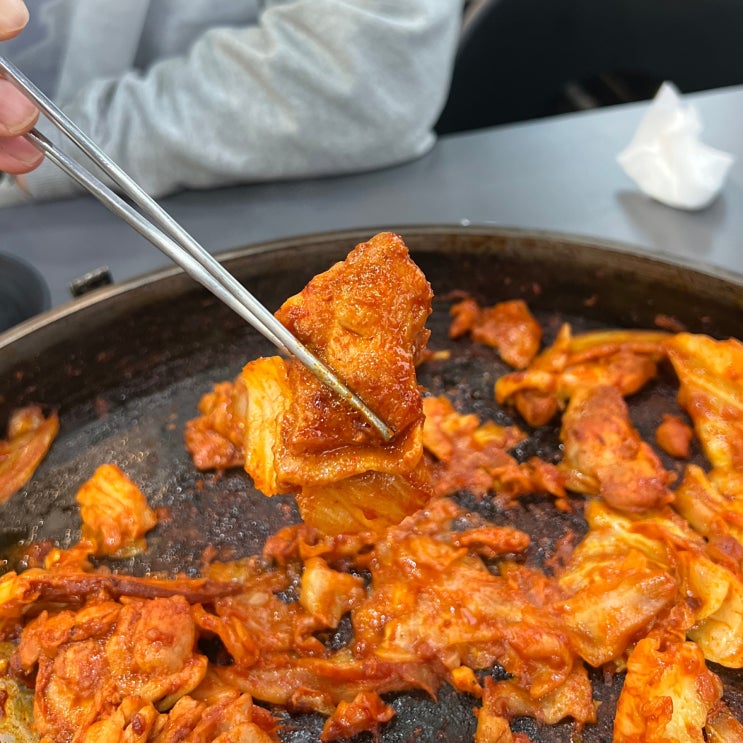  춘천 효자동 맛집, 더베니치아 산천어춘천닭갈비