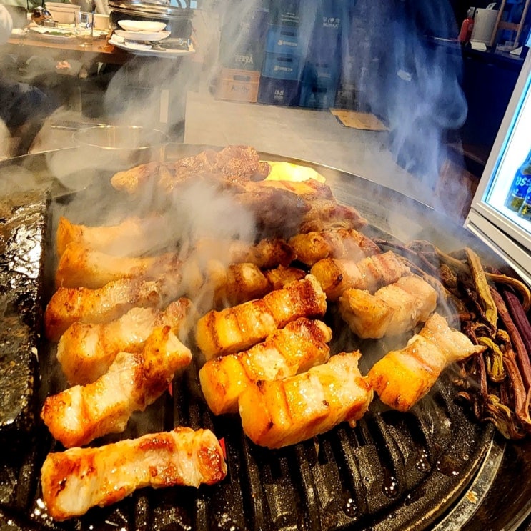 명지 국제 고기집 / 고반식당 프리미엄한돈 구워주는 고기집