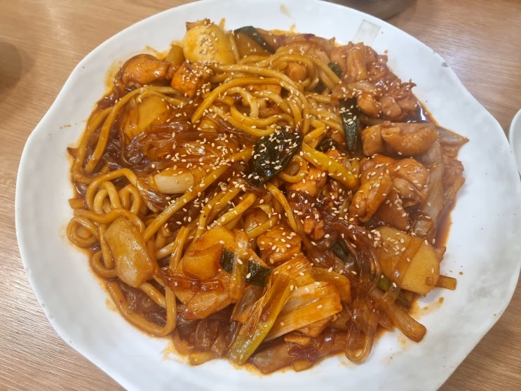  대구 죽전역 맛집] 동궁 황금찜닭 맛집 '동궁찜닭 죽전장기점'