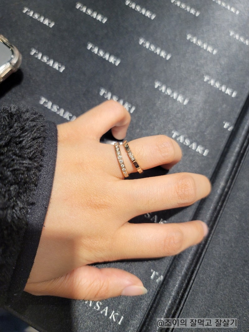W.[결혼반지] 💍웨딩밴드투어\u003c1\u003e (타사키-프레드-샤넬-불가리) :: 2캐럿다이아반지 껴본 날💎 : 네이버 블로그, image size:800x1067