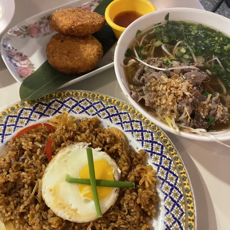  뜨끈한 부산 쌀국수 맛집인 싸와디식당