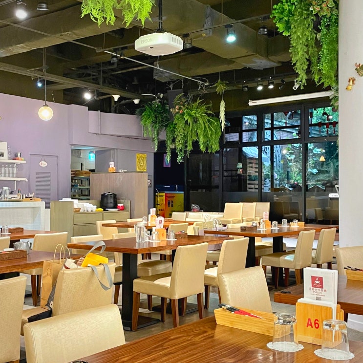 #230502 타이베이 여행 - 중정기념당 근처 카페 겸 레스토랑, Psalms Cafe
