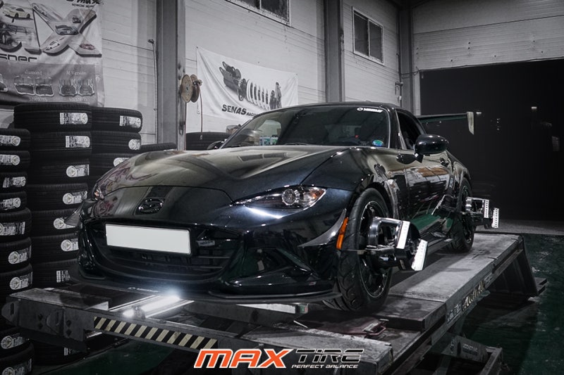 마쯔다 미아타 MX-5 넥센 SUR4G 17인치 타이어 교환, 휠 얼라인먼트, 동탄 맥스타이어