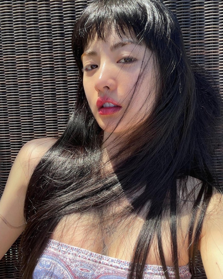 '전신 타투' 애프터스쿨 출신 나나, 발리 씹어먹는 파격 미인...연일 휴가지 사진 공개 '전신 타투' 애프터스쿨 출신 나나, 발리 씹어먹는 파격 미인...연일 휴가지 사진 공개