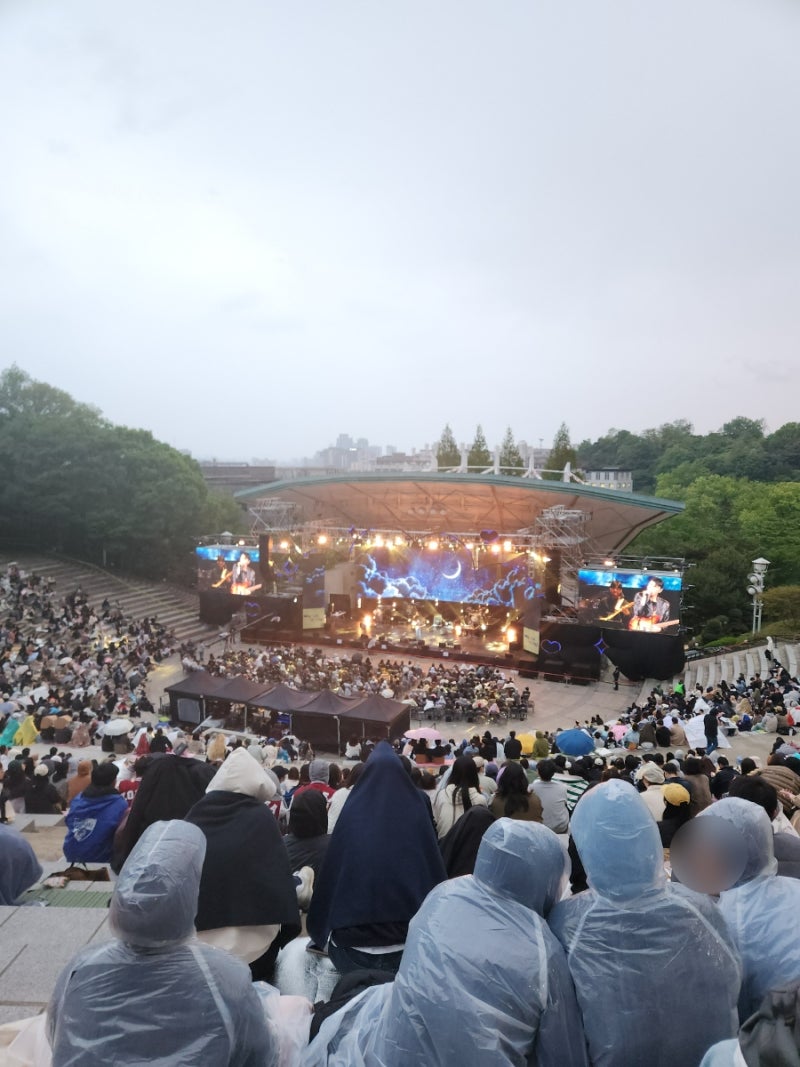 원픽페스티벌 연세대학교 노천극장 공연 좌석 시야 후기 / 다나카, HYNN, 카더가든, 자이언티, 넬 : 네이버 블로그
