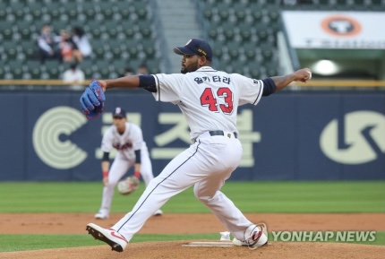 20230502 '알칸타라 3승+로하스 결승포' <b>두산</b>, <b>한화</b> 잡고 <b>2연승</b>