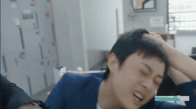 ＜중드 안가 39화＞이미친 조카 며느리뇬이 팡쓰진 머리끄댕이 잡는것 좀 보소!집을 영원히 못팔게됨!음하하!인과응보다！！쌤통이다！！真是得倒了应有的报应，太爽了