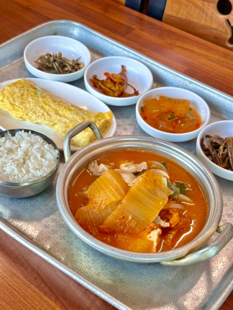  [ 제주밥집추천 ] 노형동 한라대 가성비 한식 맛집 추천 _ " 누나네 식당 "