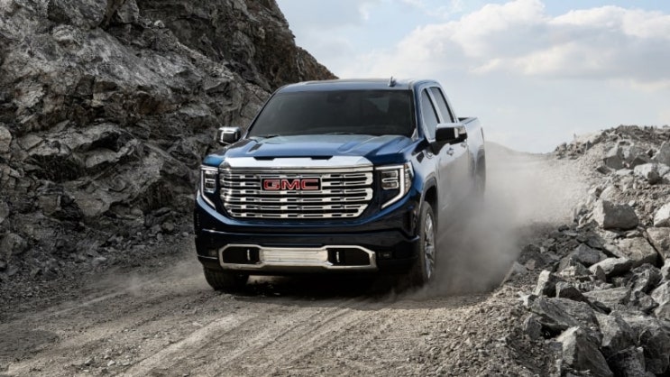  2023 GMC 시에라 드날리 제원 정보