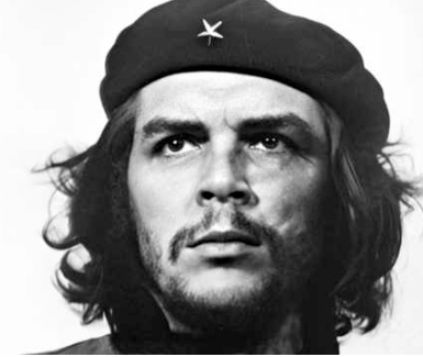 쿠바의 혁명가 체 게바라의 생애와 주요 업적