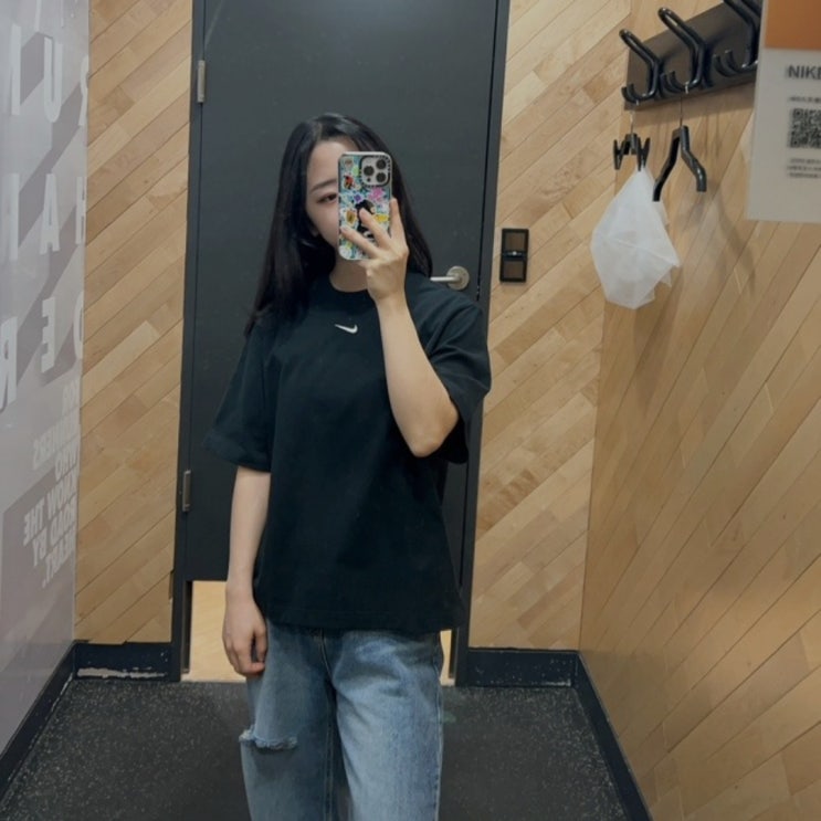 나이키 오버핏 반팔 티셔츠 ㅣ 이런 반팔은 쟁겨야지 나이키 오버핏 반팔 티셔츠 ㅣ 이런 반팔은 쟁겨야지
