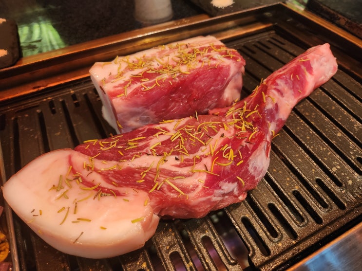  부산 강서구 명지 국신 제주옥탑 제주흑돼지 삼겹살 맛집 (Feat.흑돼지 본생갈비, 숄더랙, 본삼겹)