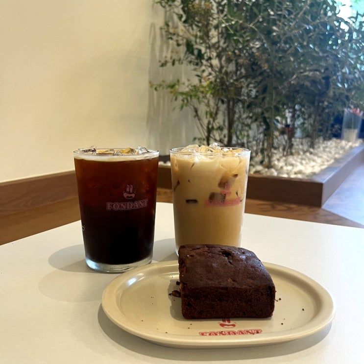  [마포] 조용한 분위기&데이트 하기 좋은 마포디저트카페, 퐁당