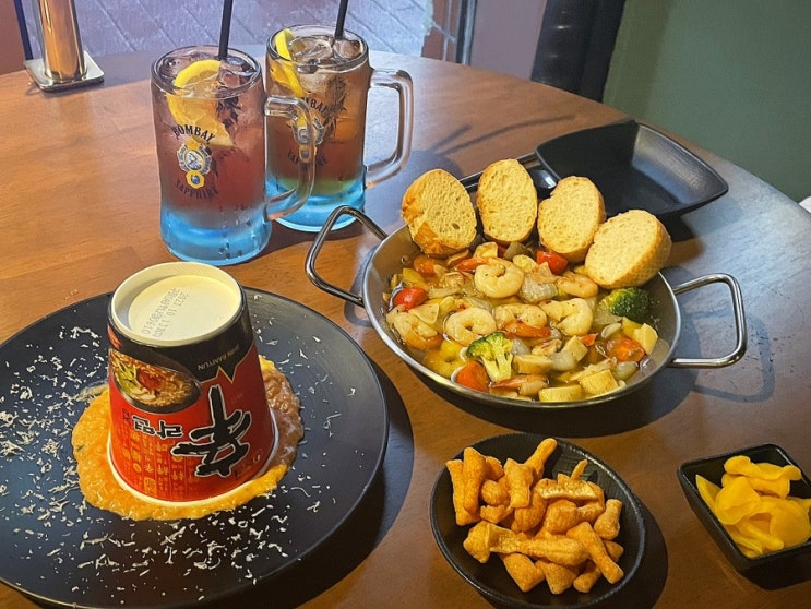  전대 정문 술집 다섯달 안주가 엄청 맛있넹!