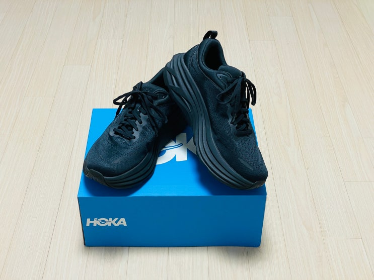  쿠션감이 좋은 발 편한 신발, 호카(HOKA) M 본디 8(Bondi8) 와이드
