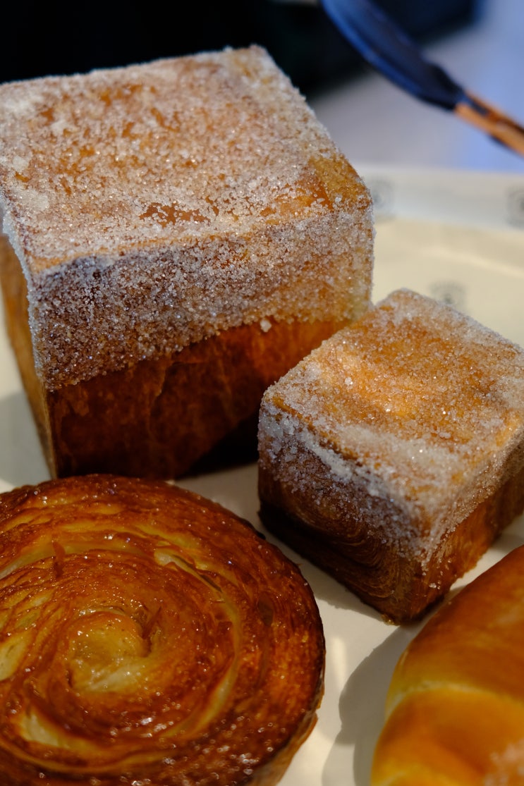  버터풀 앤 크리멀러스 송도점 : 송도 아울렛 베이커리 카페
