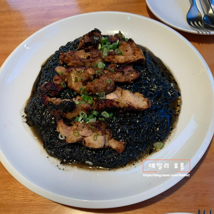  [내돈내산] 대구 대봉동 분위기 좋은 맛집, 애견 동반 가능 브런치 카페 : 홀그레인