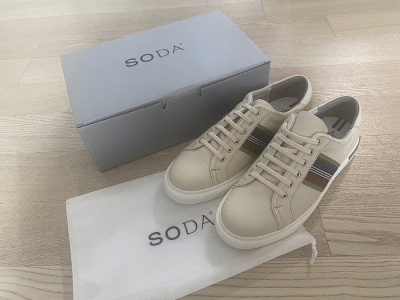 소다(SODA) 남성 스니커즈 완전 깔끔해:)