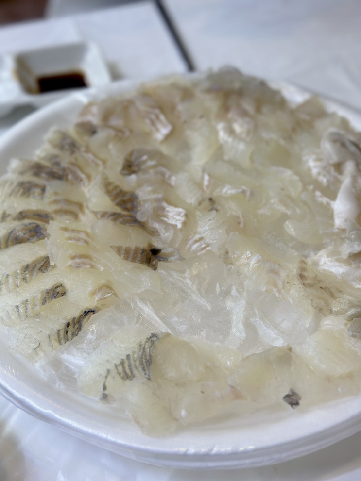  강릉 여행 최고 맛집, 강릉중앙시장 횟집 아름회센타