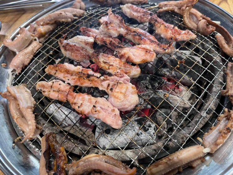  [관평동 꼼장어] 쫄깃쫄깃 꼬들꼬들 참숯불구이 꼼장어 전문점 수정자갈치꼼장어 관평점