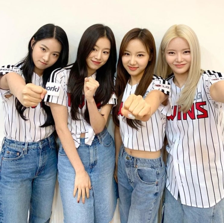 피프티 피프트(키나·새나·시오·아란), 블랙핑크도 달성 못한 기록...영국 차트 9위 등극 피프티 피프트(키나·새나·시오·아란), 블랙핑크도 달성 못한 기록...영국 차트 9위 등극