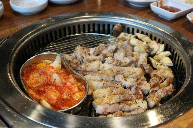  당곡사거리맛집 삼부심 관악본점 삼겹살 진짜 미쳤다!