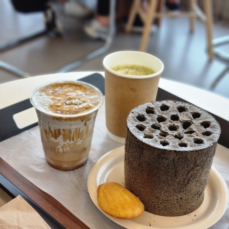  속초 바다뷰 카페 바다다베이커리카페 연탄빵 후기