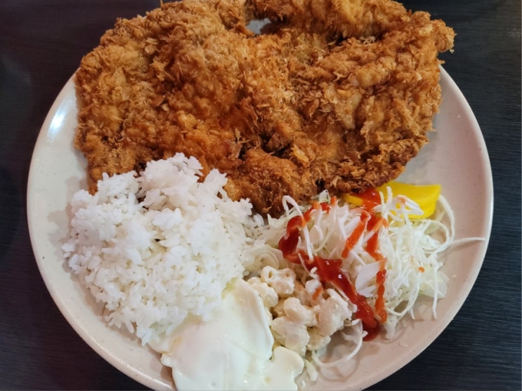  바삭바싹빠삭 맛있는 돈가스를 아주 푸짐하게 드시고 싶다면, 영등포 희락돈가스