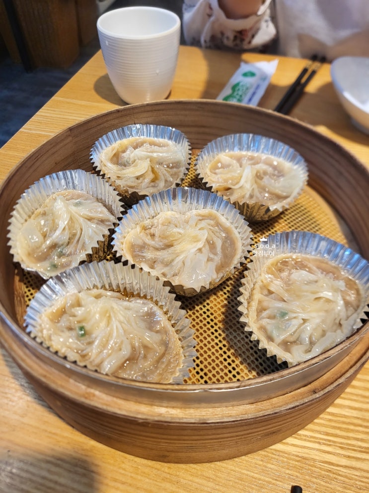  [건대 블루리본, 줄서는식당 맛집] 면이 아주 쫀득한 송화산시도삭면 / 브레이크타임 웨이팅 꿀팁, 쇼룡포 + 새우 쇼마이 + 도삭면