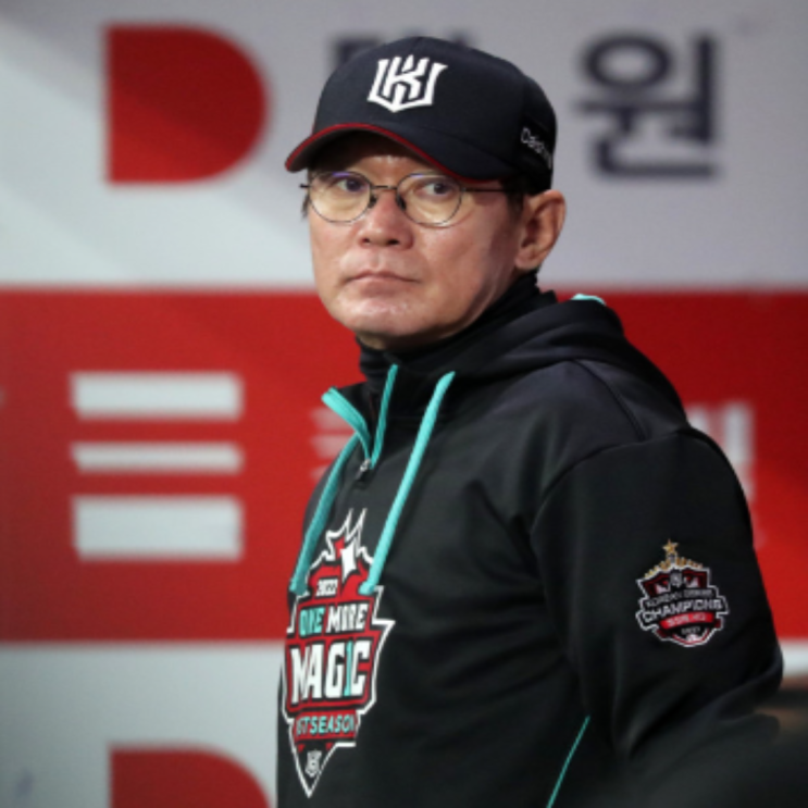  주권, 김민수, 배정대, 소형준, 박병호에 이어 황재균까지, KT는 지금 부상자로 인해 병실이 부족할 지경!!(KT위즈 부상자명단, 9위, 이강철감독, 고사라도 해야!!)