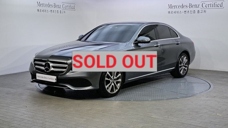  벤츠 E300 4Matic 아방가르드 2019 연식 입고