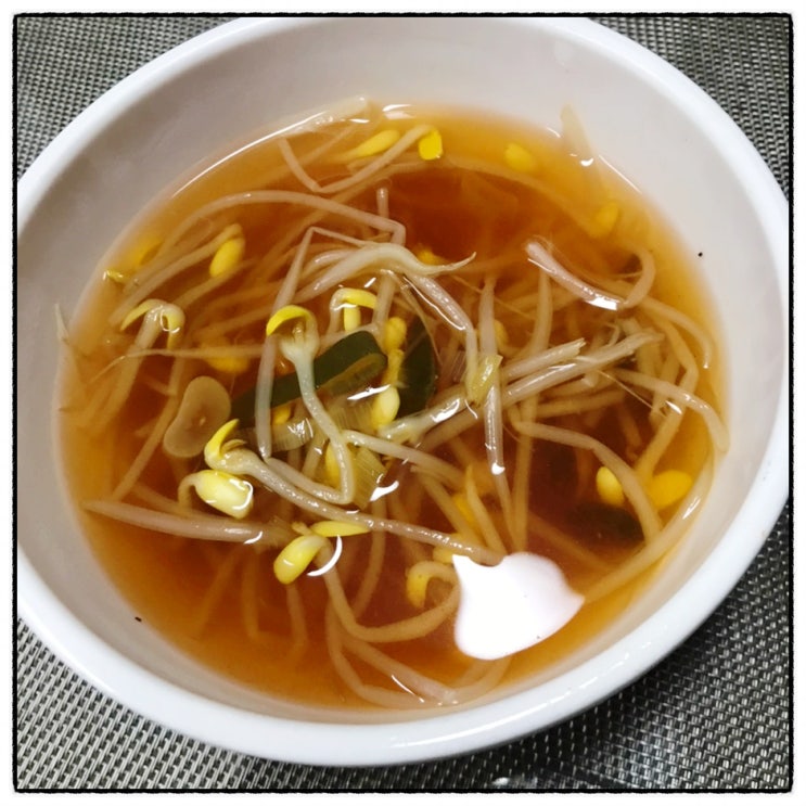 자연도감 태양초고춧가루 매콤시원 국내산고추가루 콩나물국 끓이기