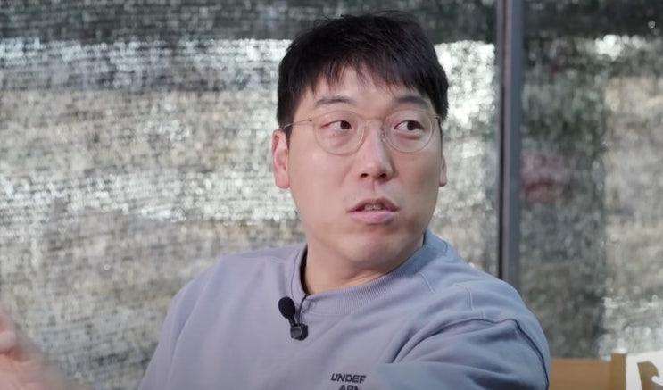  타격기계 김현수의 컨택능력은 이 안경에서? 린드버그 6541 안경