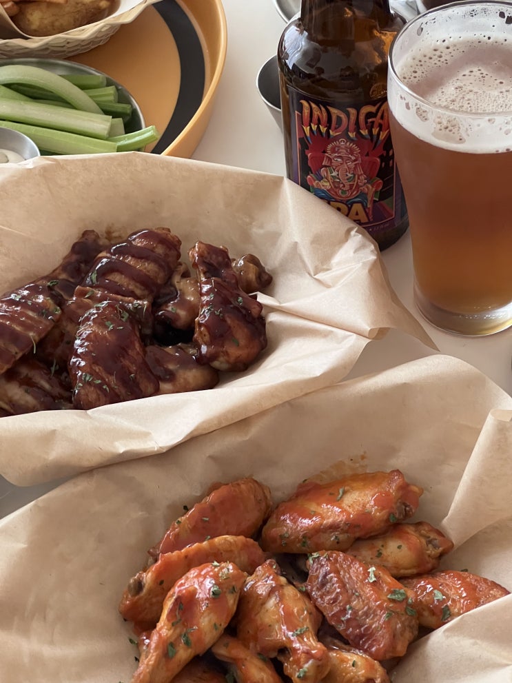  아메리칸 버팔로윙 제대로 느낄 수 있는 반포치킨 버팔로스팟