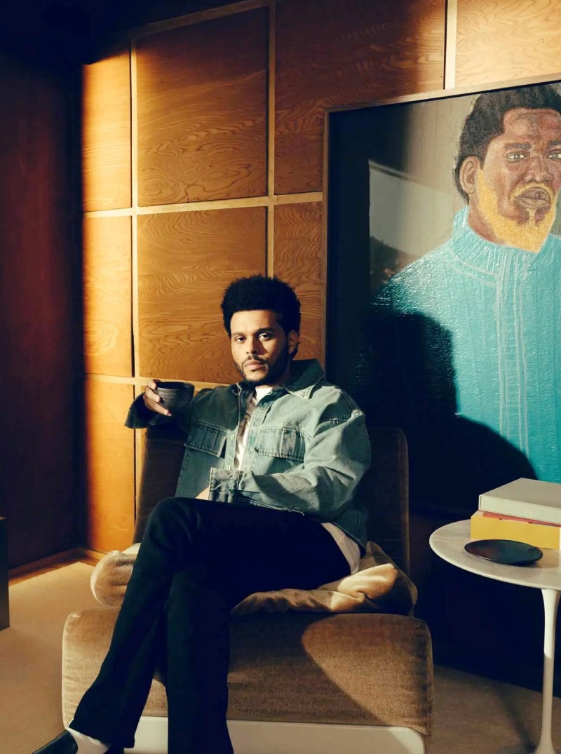 무대에서 서커스 하는 #장우혁 #마이클잭슨 을 좋아해서 나오게 된 완전 신기한 Mr잭슨 11월 22일~23일 '한음페' 무대... |  TikTok, image size:800x1075