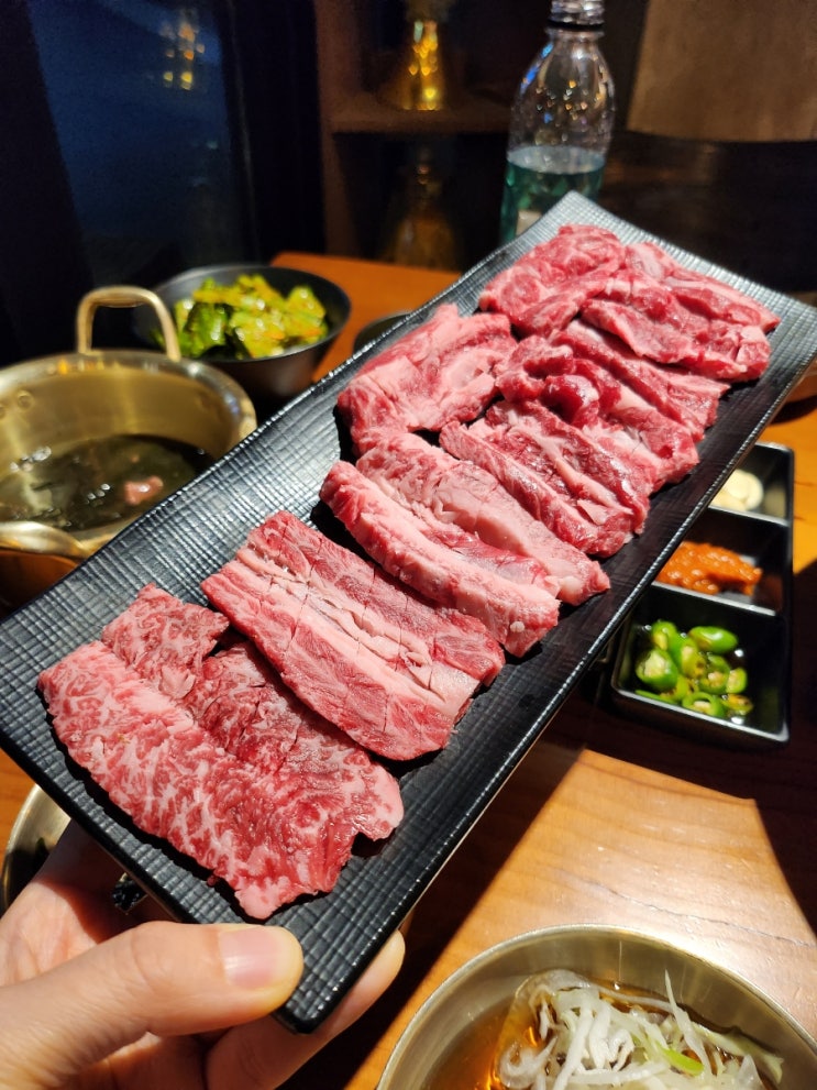  동남지구소고기 / 40년 경력 주방장이 있는 담소
