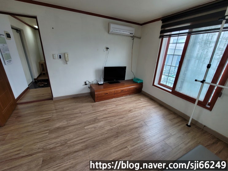  파주 탄현면 법흥리 1.5룸 월세 500/38만 인터넷 풀옵션 조망 좋고 채광 좋은 남향집 2층 거실 넓은 1.5룸, 통일동산 신세계첼시아울렛 헤이리 1.5룸 임대